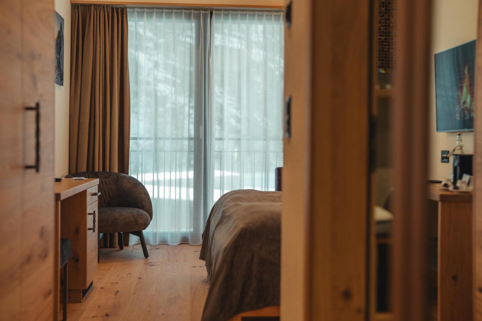 Hotel Porta Cervino Täsch Kültér fotó