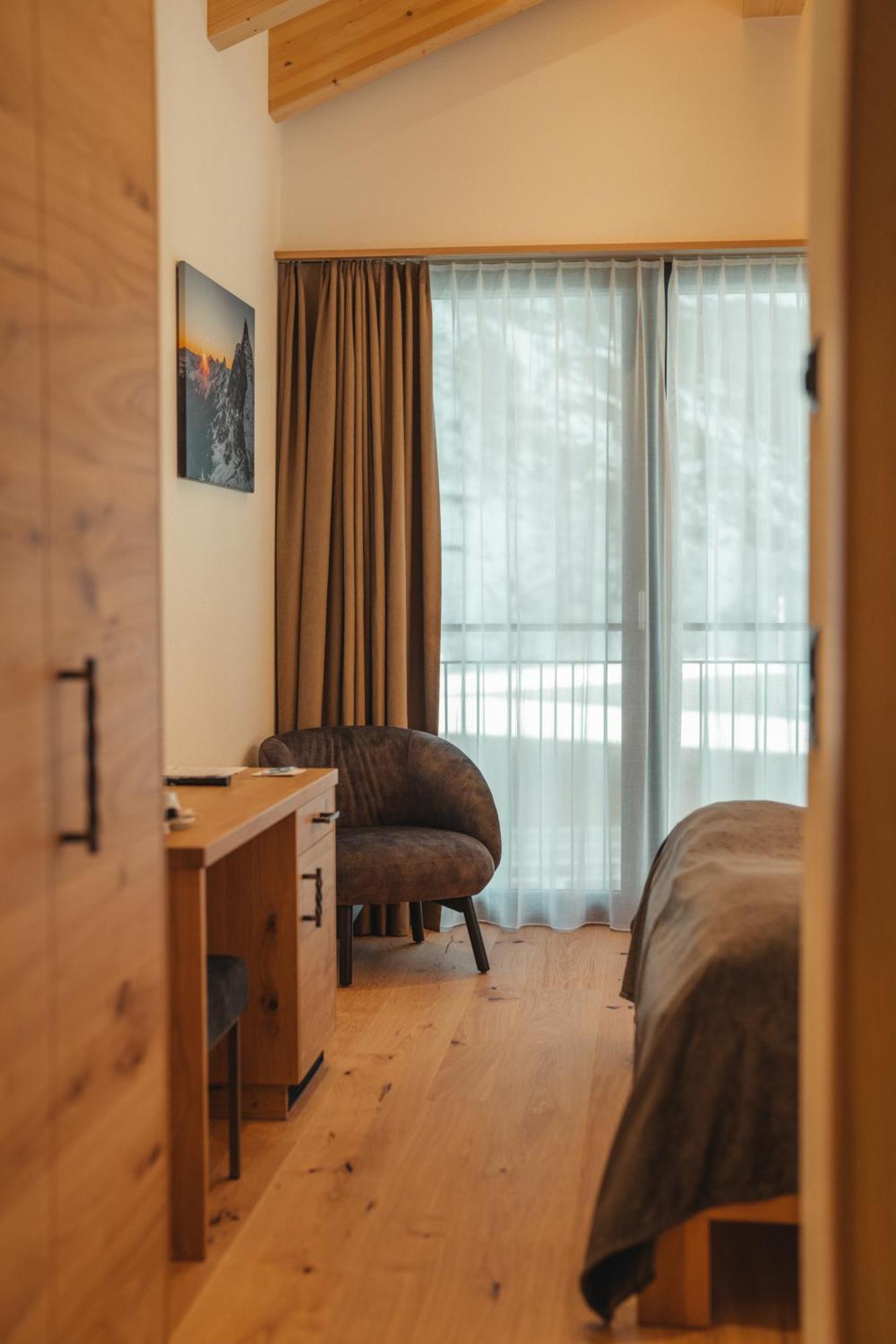 Hotel Porta Cervino Täsch Kültér fotó