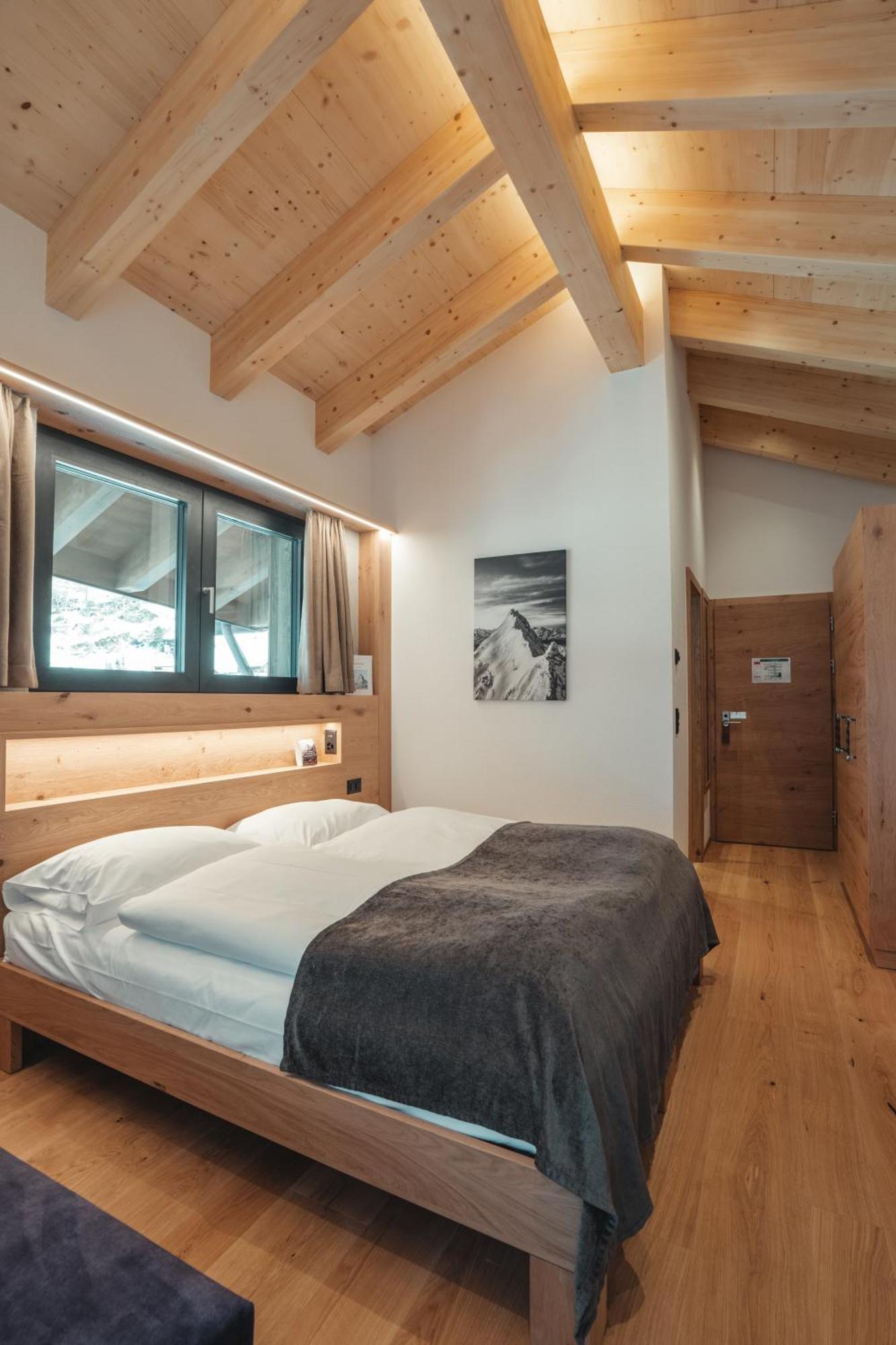 Hotel Porta Cervino Täsch Kültér fotó