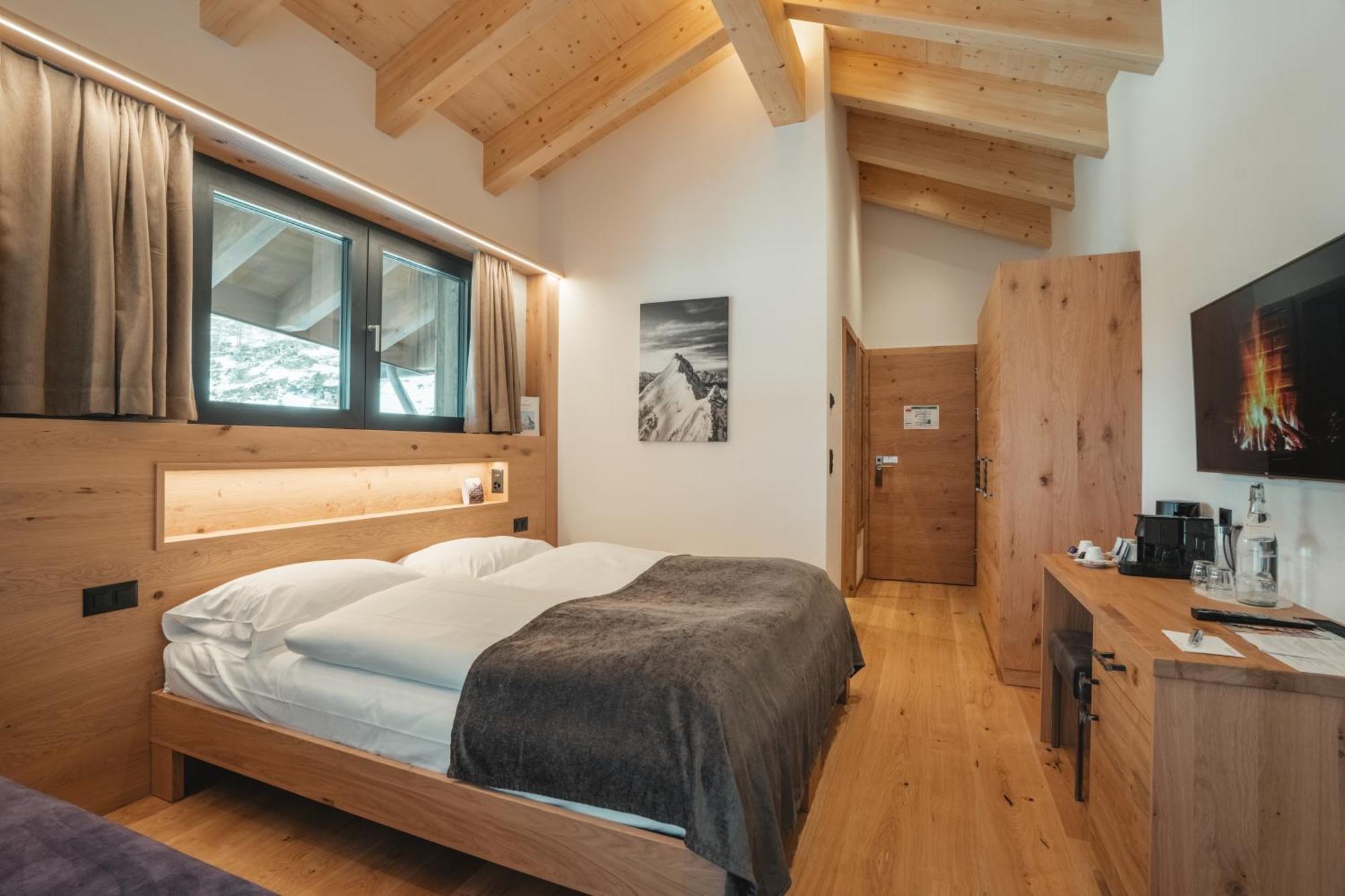 Hotel Porta Cervino Täsch Kültér fotó